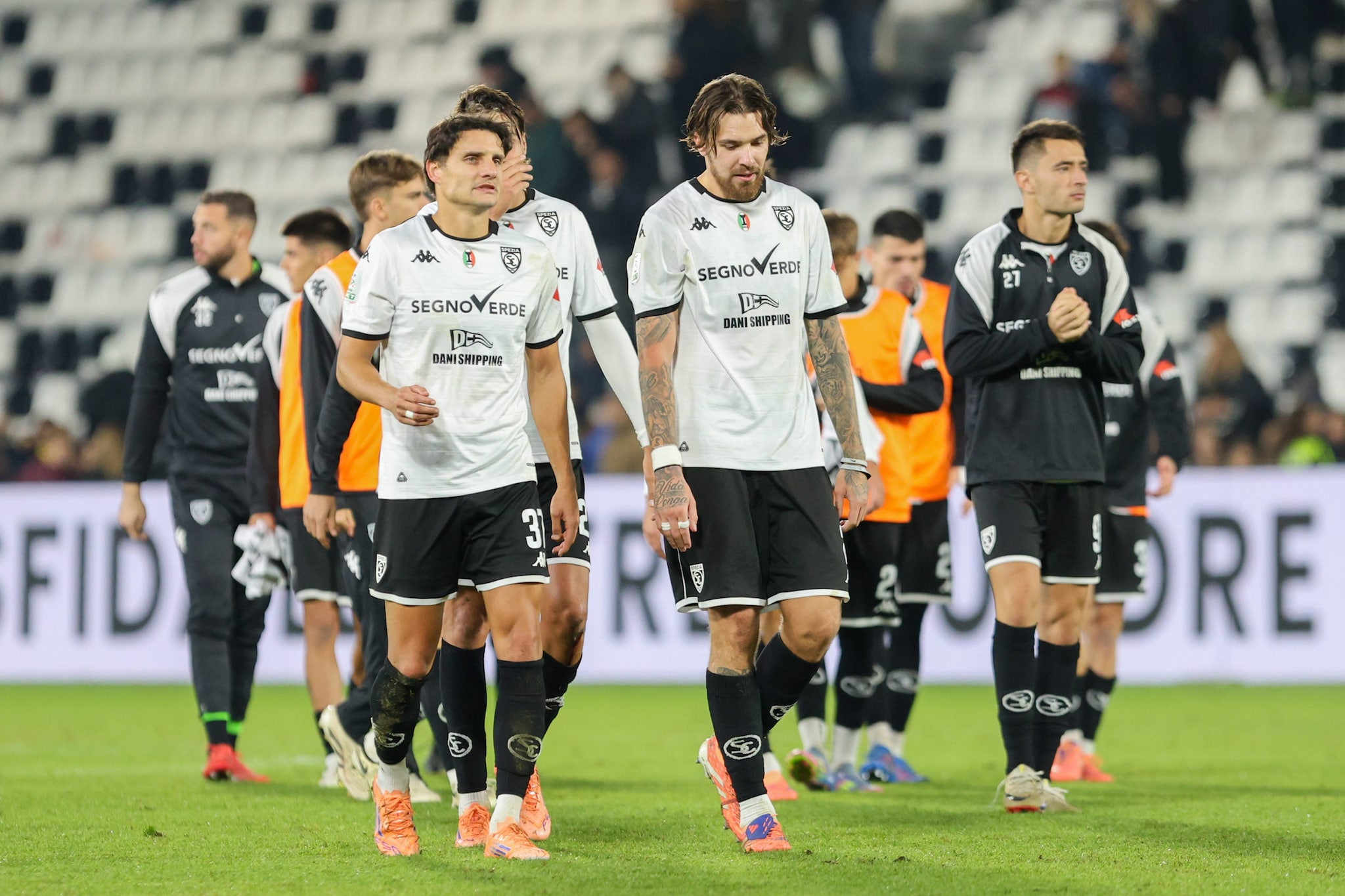 Gravi ma stabili le condizioni del tifoso caduto nel fossato alla prima di Donadoni con lo Spezia