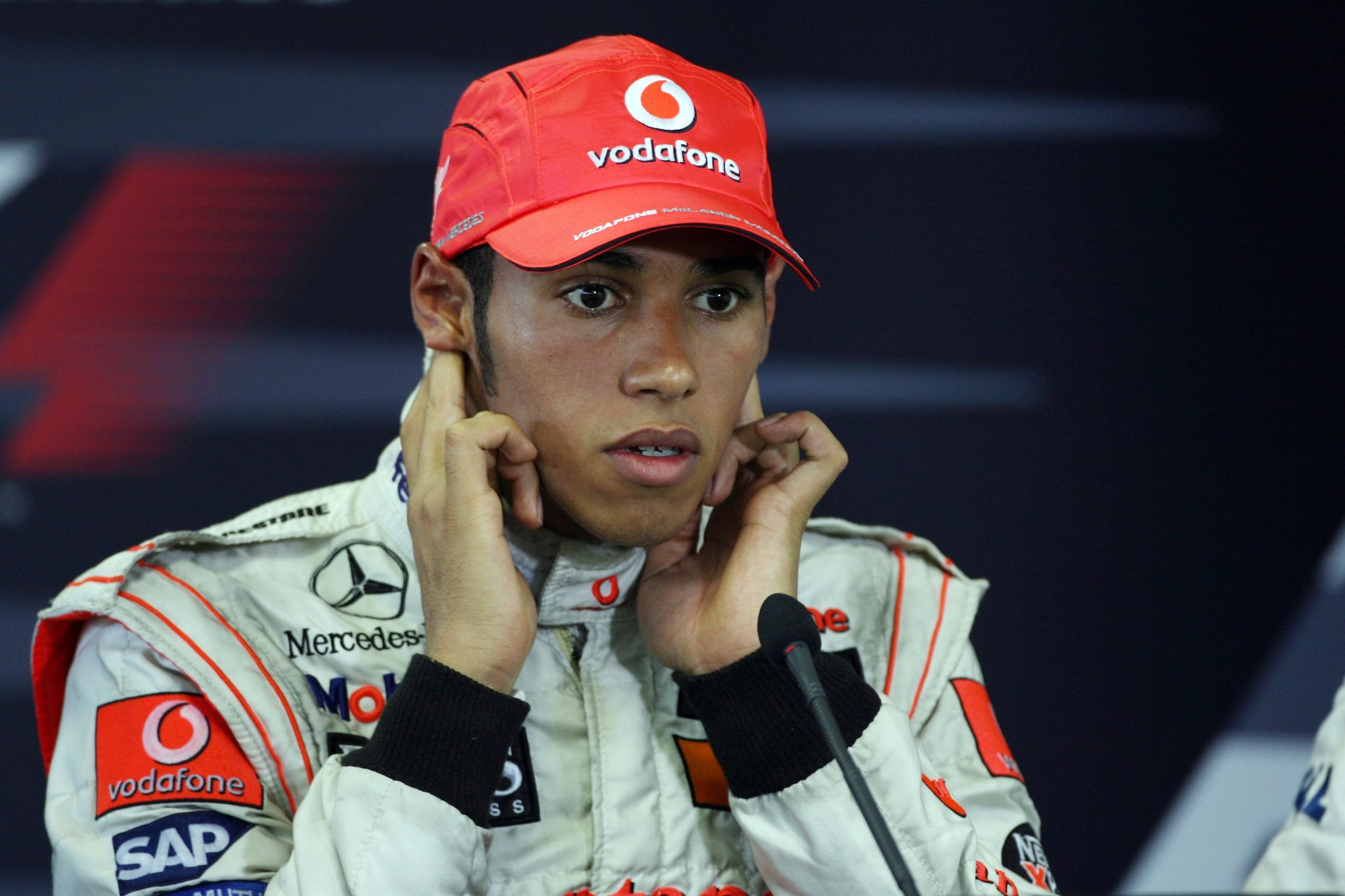 Lewis Hamilton durante il weekend del GP Ungheria 2007.