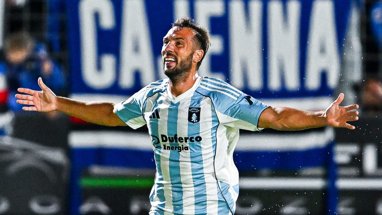 Tiritiello, il difensore-bomber: "La mattina vado a pescare in barca, il pomeriggio sono al campo"