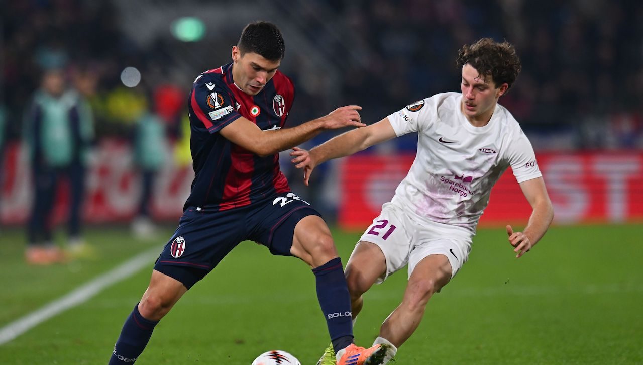 Il Bologna pareggia in 10 contro il Brann ma sfiora l’impresa: applausi del Dall’Ara