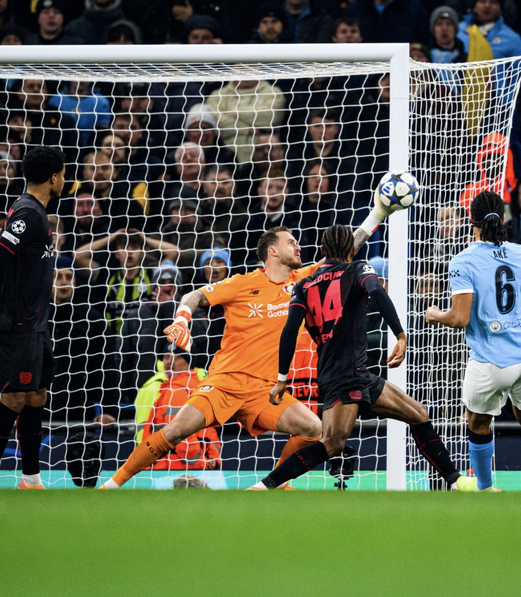 Mark Flekken ha effettuato 9 parate in Manchester City–Bayer Leverkusen.