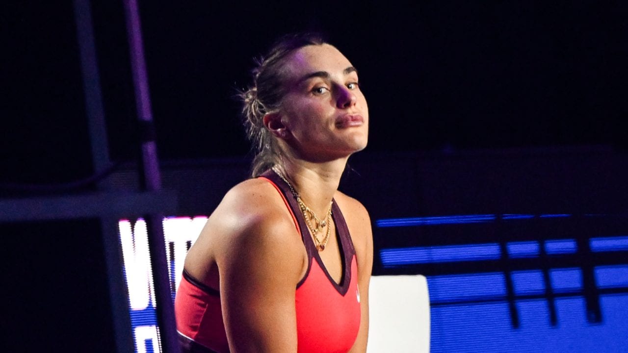 Brutta frase di Aryna Sabalenka catturata dai microfoni: è un proverbio russo, su Elena Rybakina