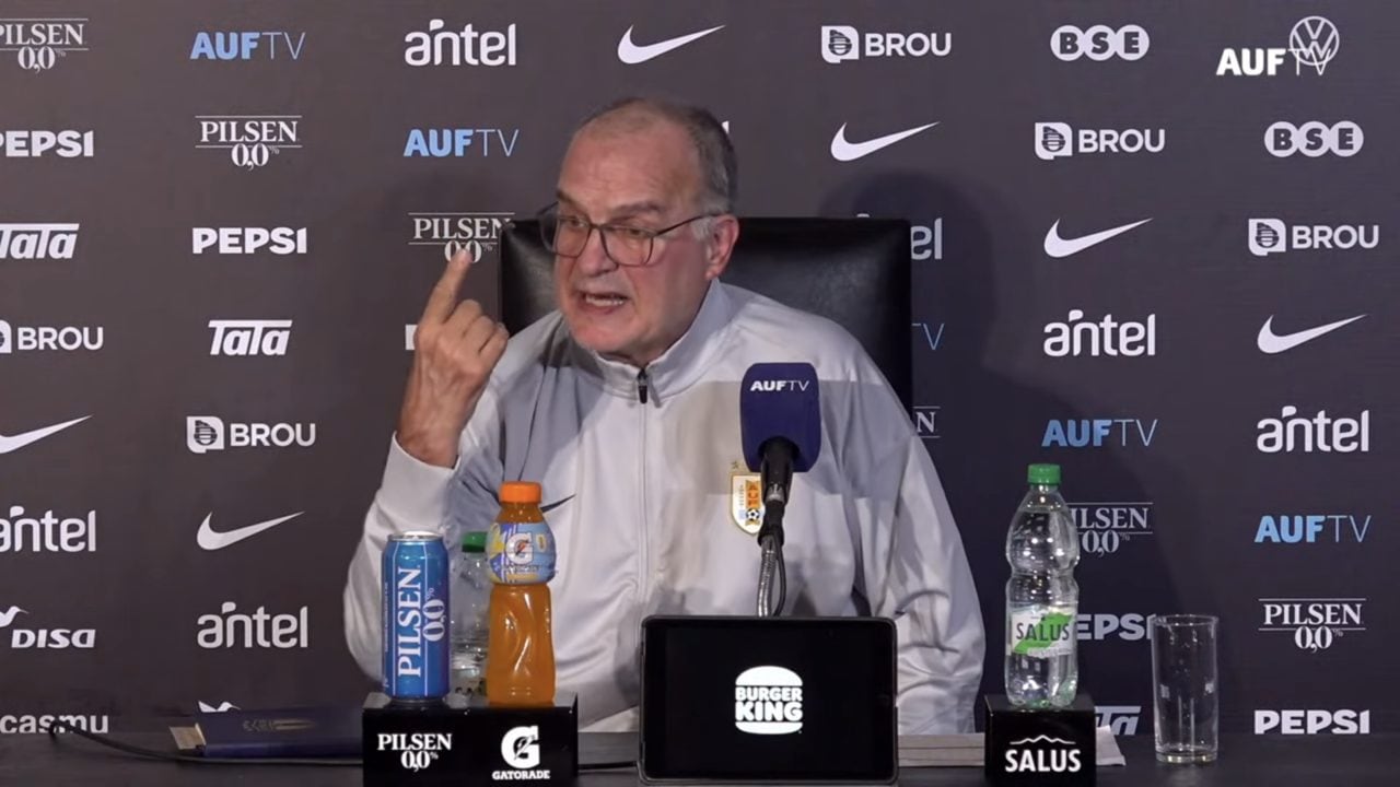 Bielsa si sfoga davanti ai giornalisti: "Sono tossico, peggioro le persone che mi circondano"