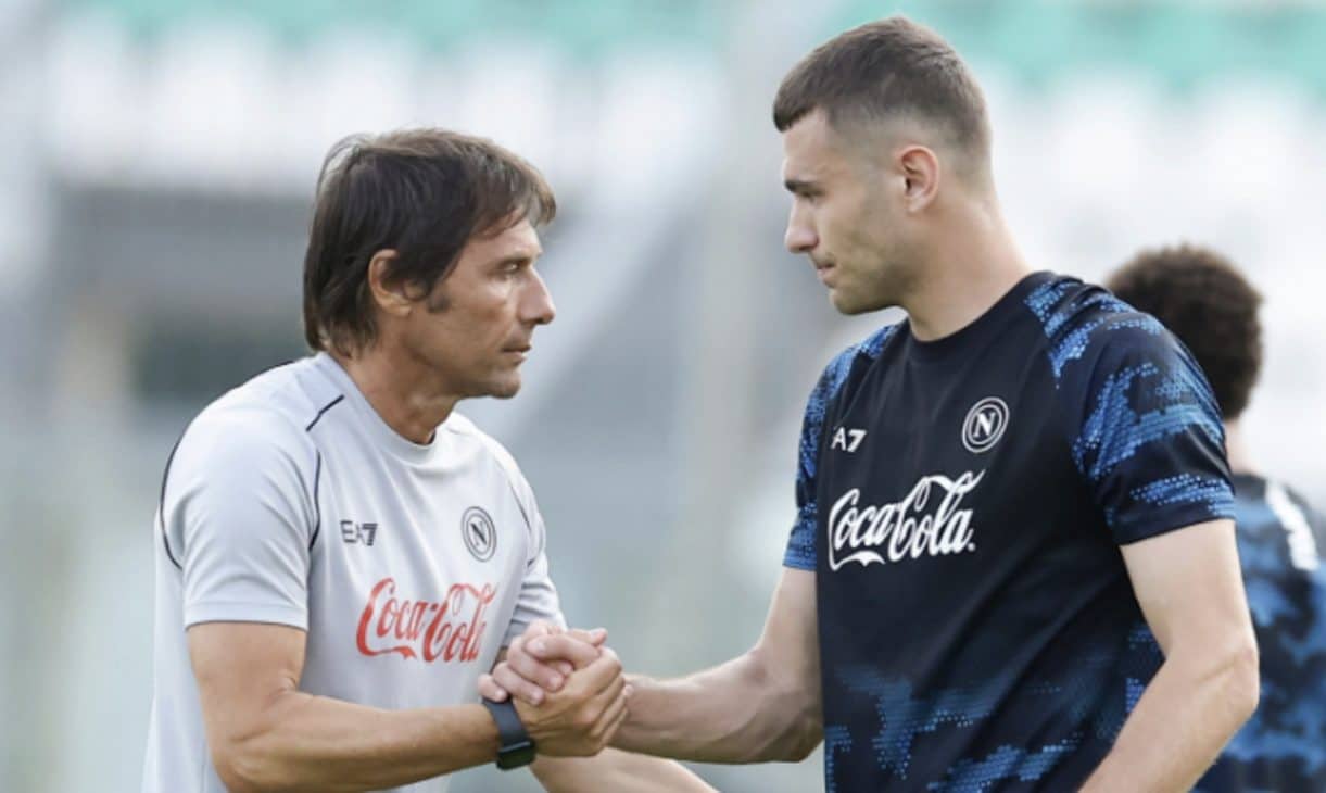 Buongiorno racconta il chiarimento tra Conte e il Napoli: "Ci siamo parlati a Castelvolturno"