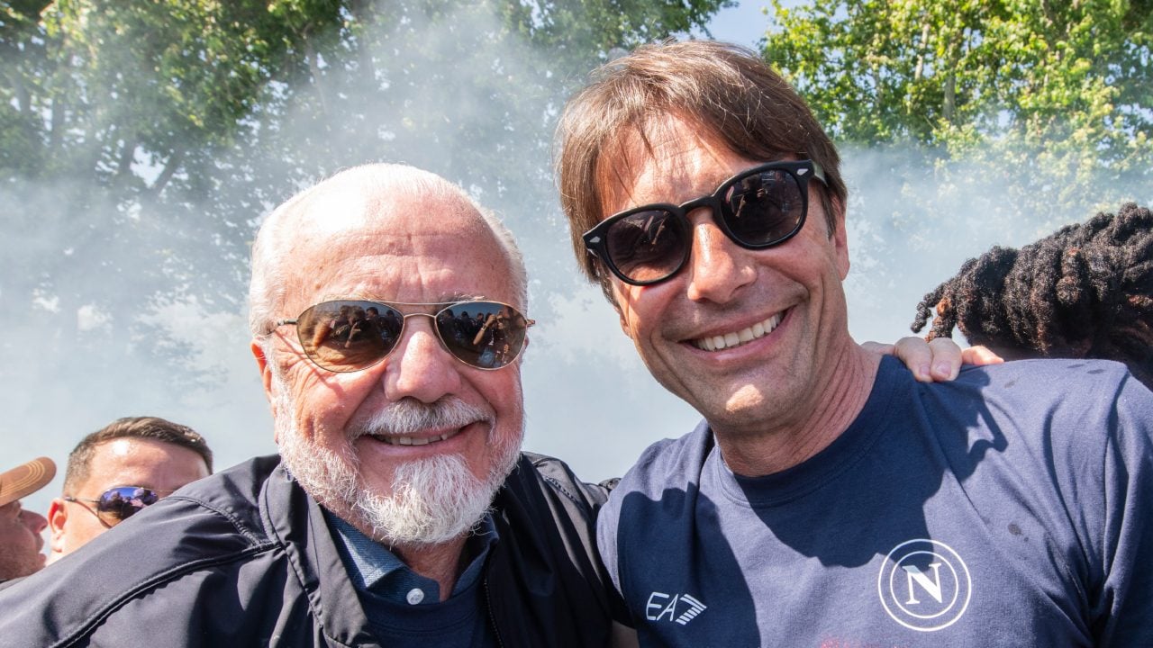 De Laurentiis blinda Conte: "Orgoglioso di avere a fianco un uomo vero, le dimissioni sono una favola"
