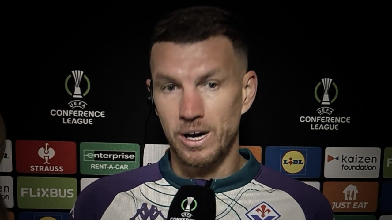 Dzeko senza filtri: "Facciamo ca**re? Ok, possiamo dirlo! Ma non si può fischiare ad ogni palla persa"