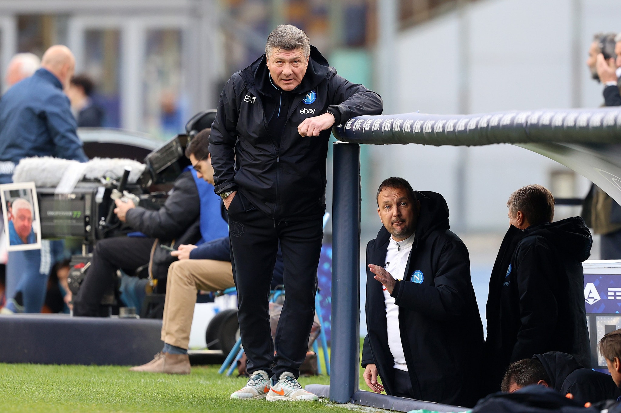 Nicolò Frustalupi e Walter Mazzarri durante il secondo ciclo a Napoli.