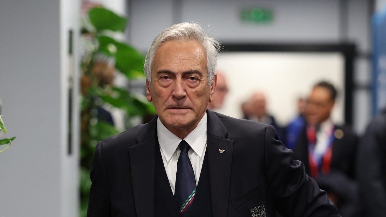 Gravina apre a uno stage dell'Italia per i playoff: "La sospensione del campionato non è percorribile"