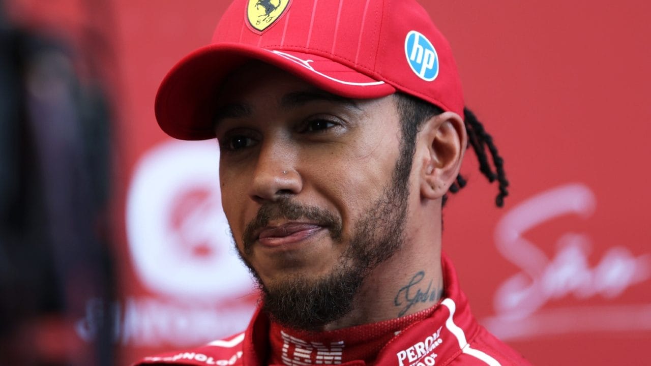 Lewis Hamilton assolto dai commissari: ma il venerdì della Ferrari in Brasile resta terribile