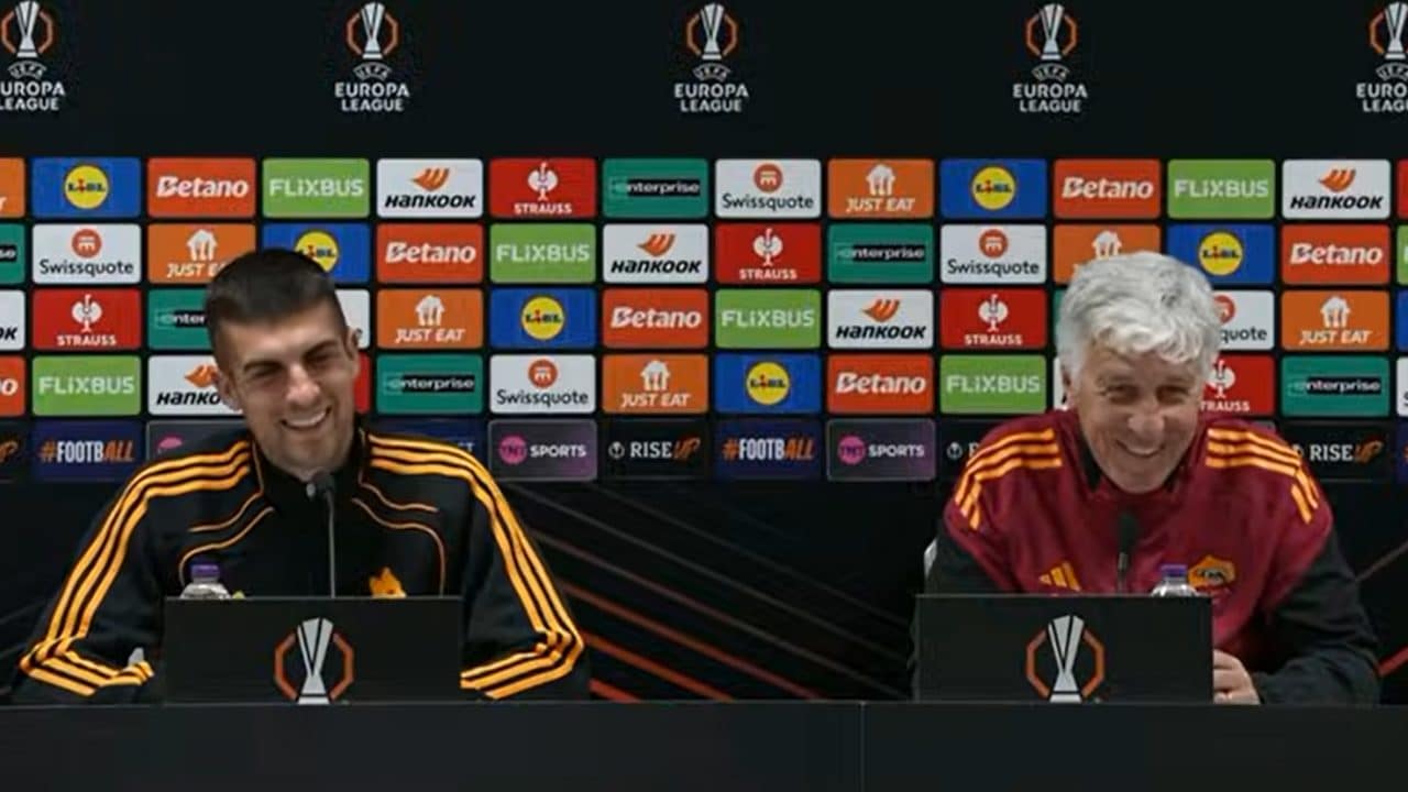 Il siparietto tra Mancini e Gasperini prima di Rangers-Roma: "Dove mi dice, gioco". "Anche in attacco..."