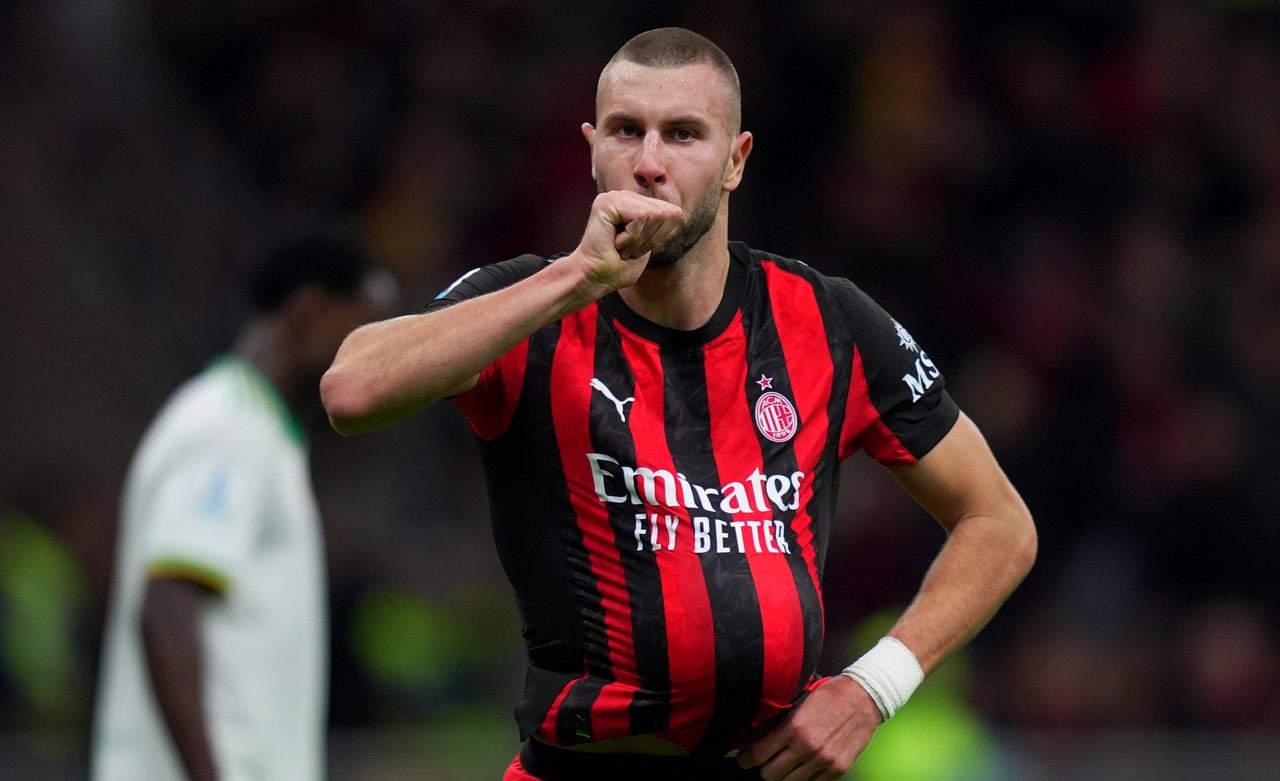 Il Milan trionfa contro la Roma, Pavlovic illumina San Siro: Dybala sbaglia il rigore del pareggio