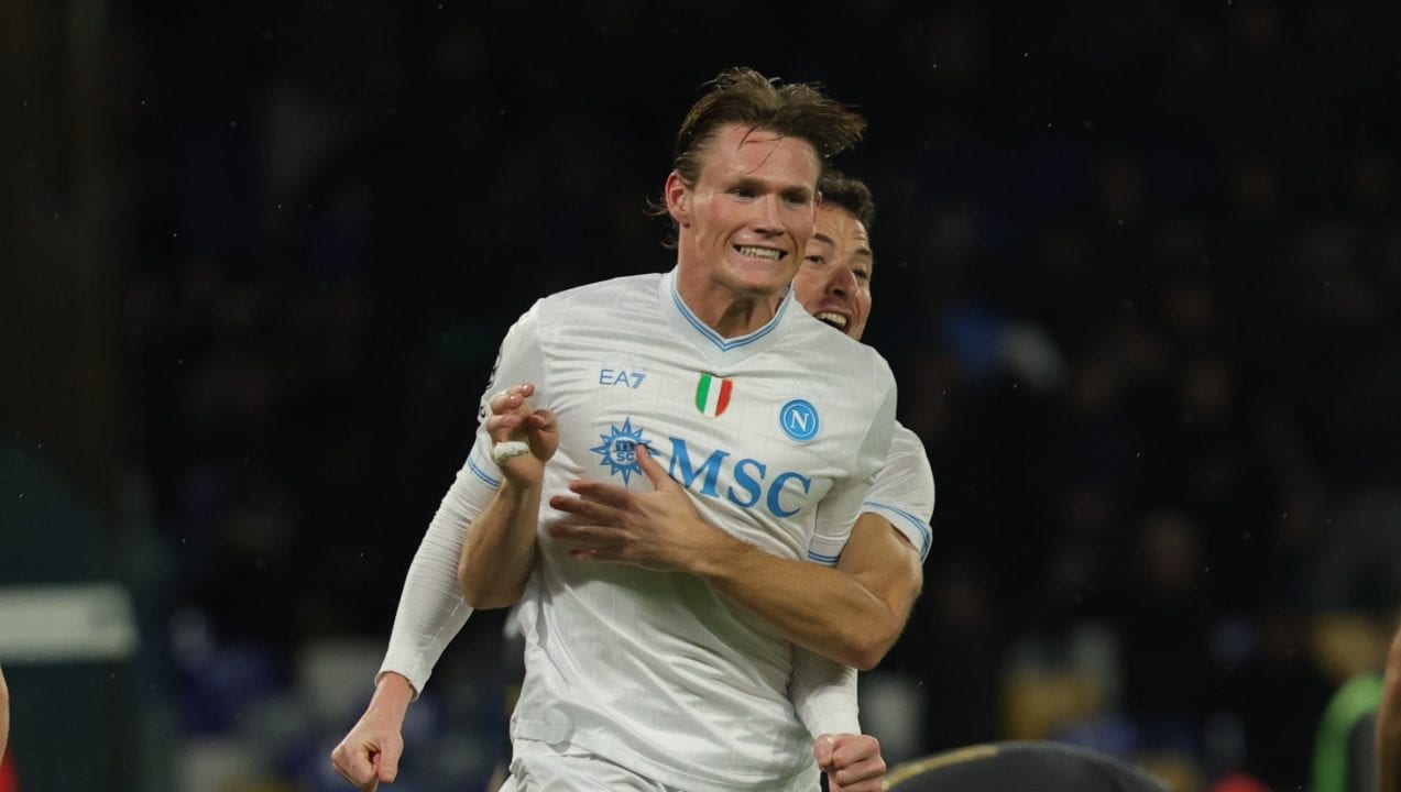 Il Napoli torna a vincere in Champions League: decisivo McTominay, Qarabag battuto 2-0