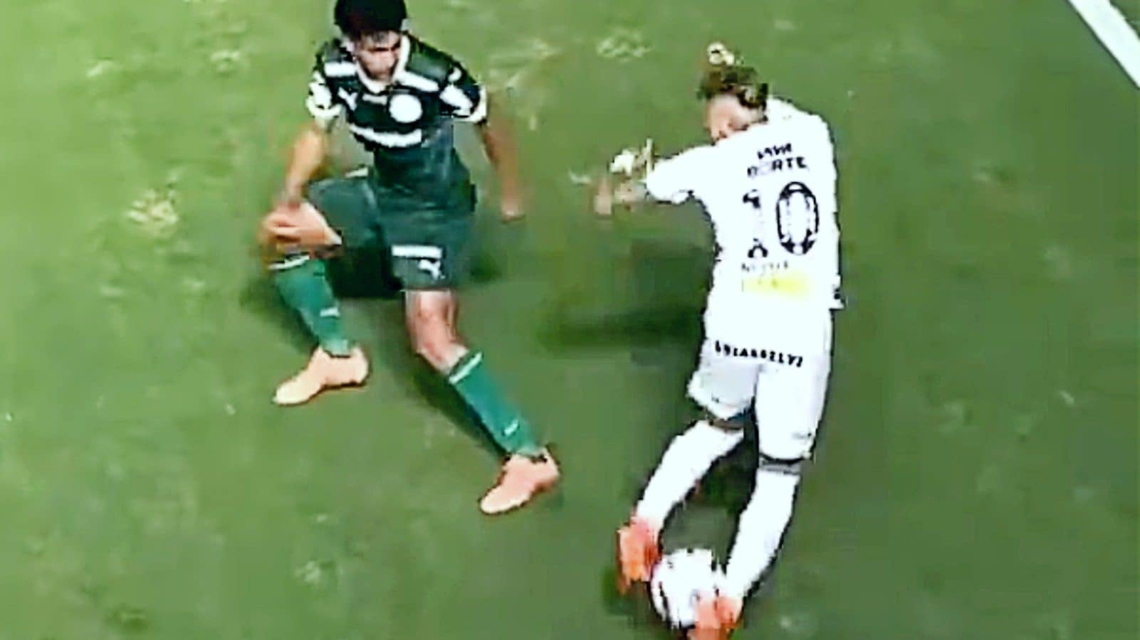 Il video che mostra come si è ridotto Neymar a 33 anni, anche quando tenta la sua giocata più famosa