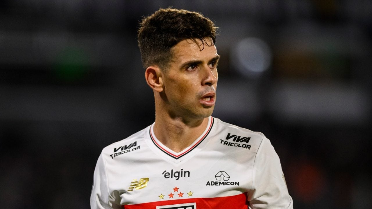 Paura per Oscar, sviene durante le visite mediche col San Paolo: l'ex Chelsea trasportato in ospedale