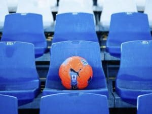 Perché il pallone invernale della Serie A sarà arancione e non giallo, per la prima volta