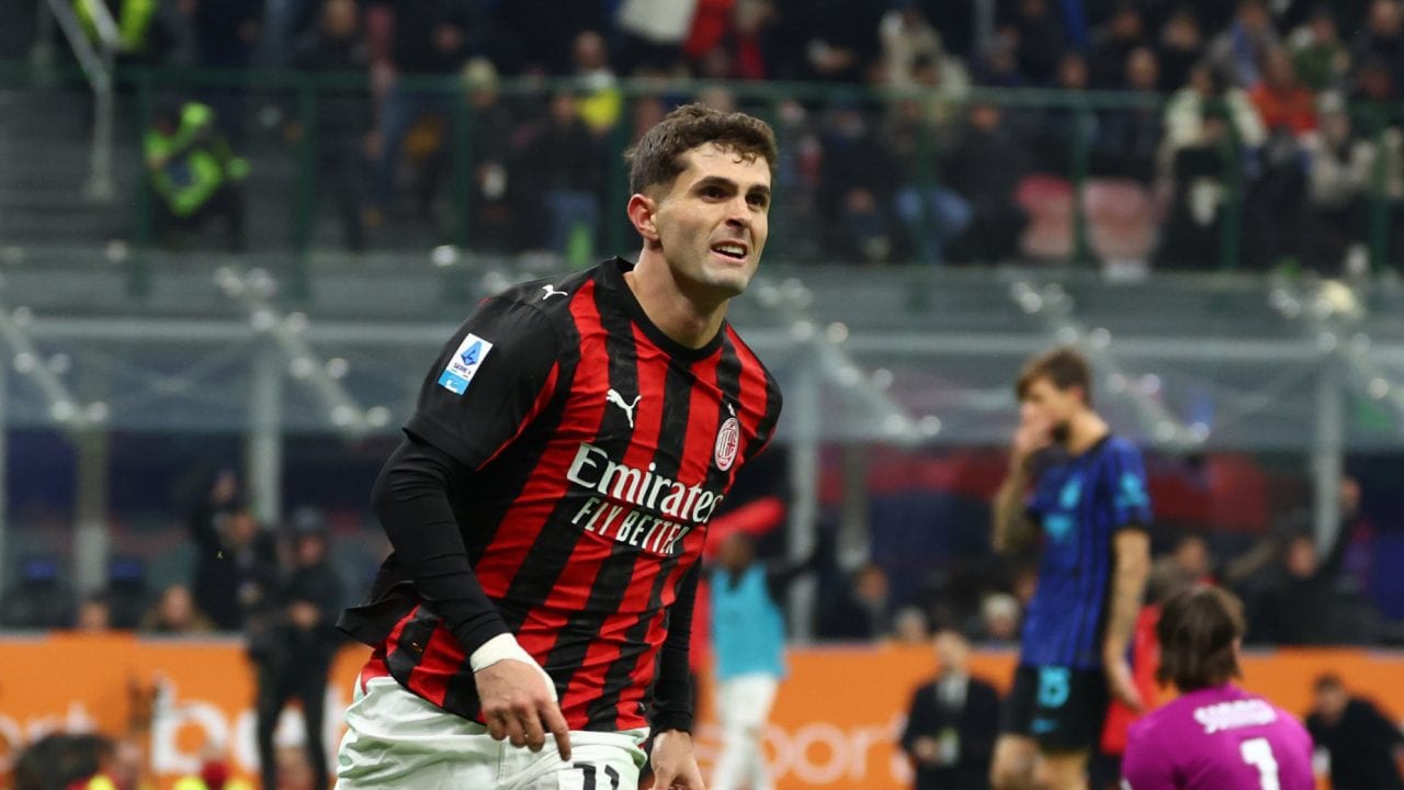 Il Milan vince il derby di corto muso e scavalca l'Inter al 2° posto in classifica: decide Pulisic