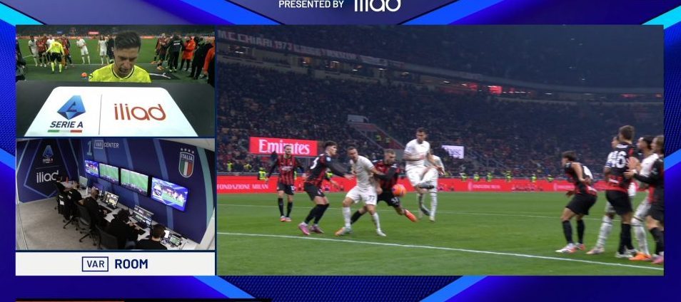 Perché in Milan-Lazio l'arbitro non dà rigore su Pavlovic-Romagnoli col VAR: la motivazione è sbagliata