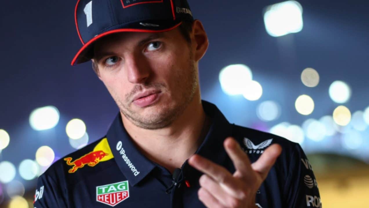 Verstappen: "Al posto di Piastri li avrei mandati all'inferno". Max attizza il fuoco prima del Qatar