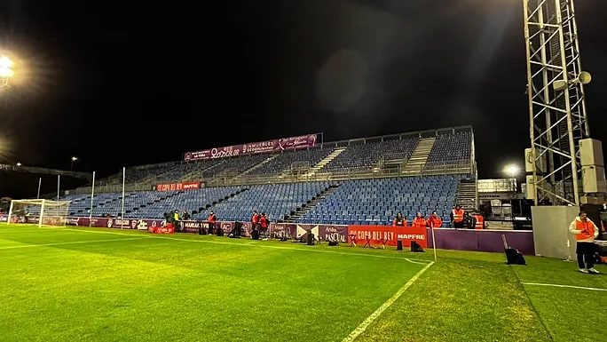 La partita Dep. Guadalajara–Barcellona è iniziata con 30 minuti di ritardo