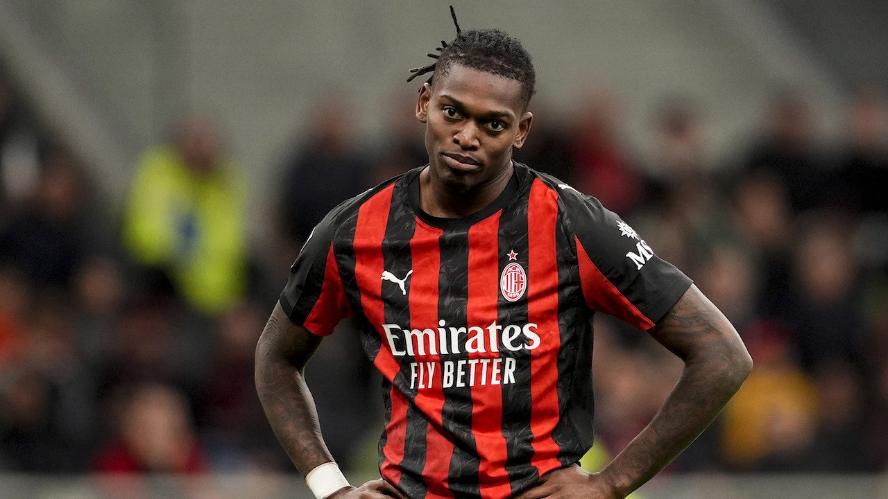 Perché Milan-Como non si gioca a Perth dopo "richieste inaccettabili" e mesi di stucchevole telenovela