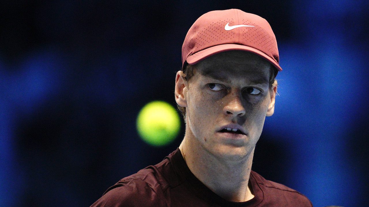 Jannik Sinner può superare Federer e Djokovic in una delle classifiche più pesanti del tennis