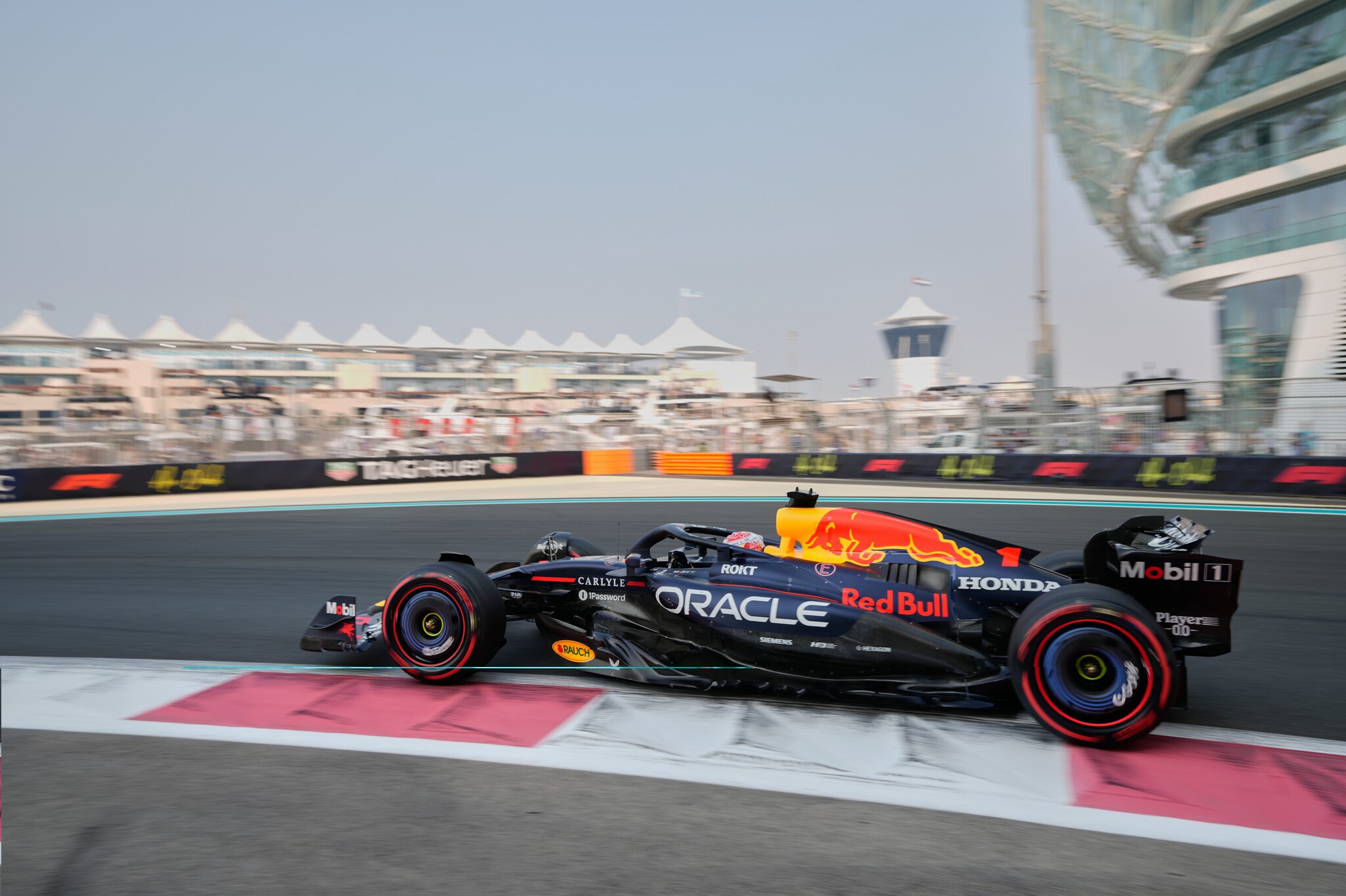 Verstappen dovrà vincere la gara e tenere Norris fuori dal podio