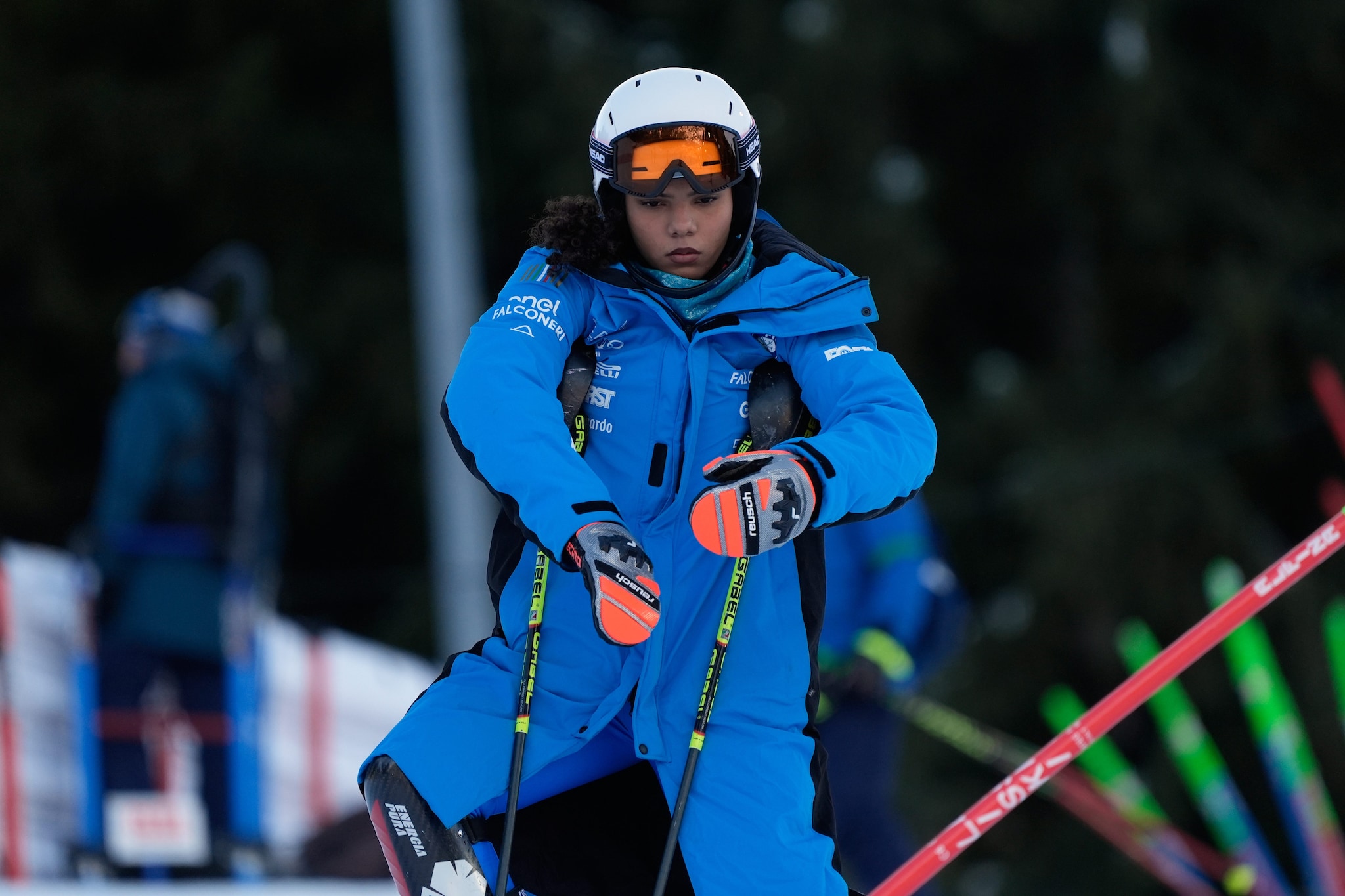 A 16 anni Giada D’Antonio partecipa per la prima volta a una gara di Coppa del Mondo con lo slalom di Semmering