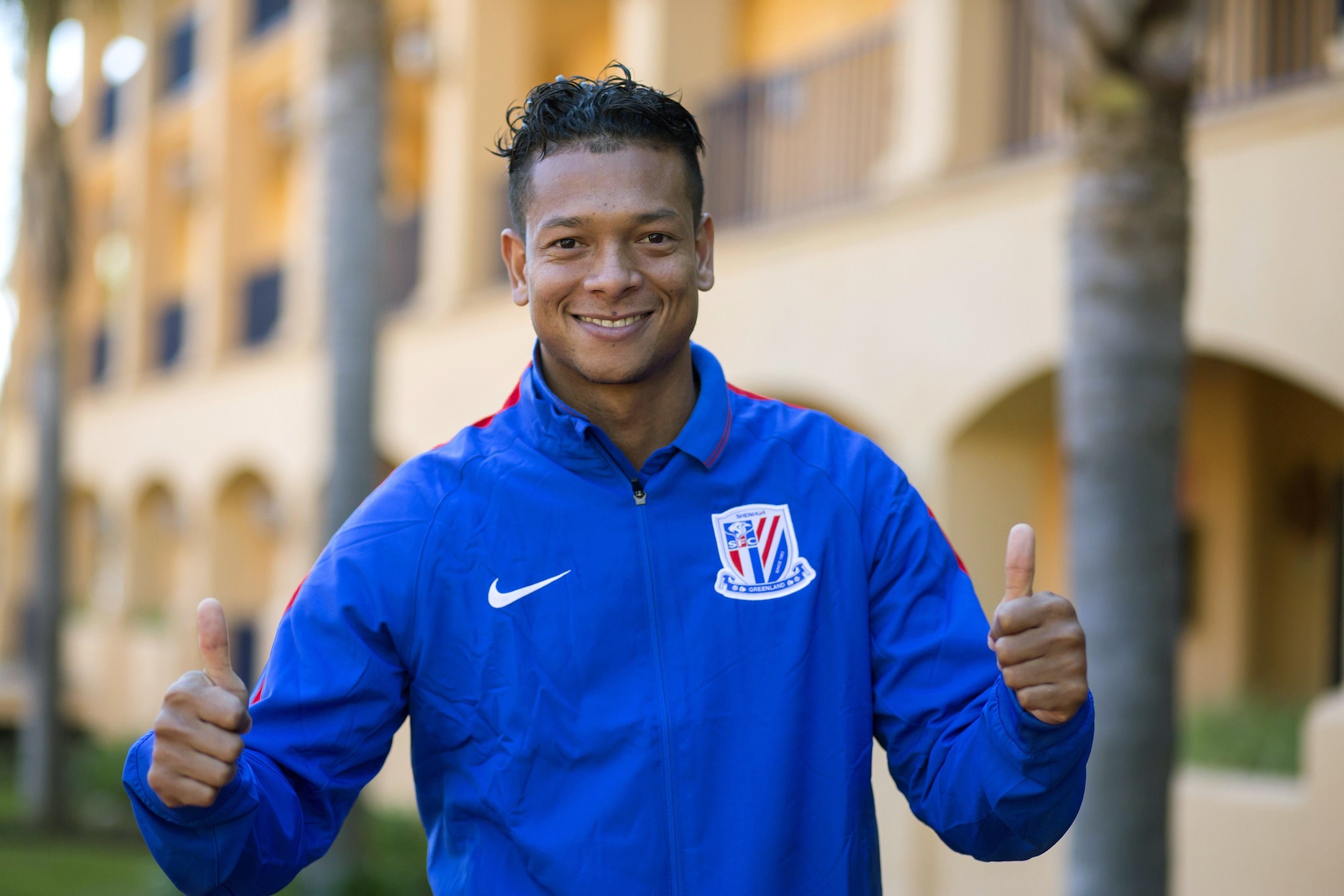 Fredy Guarin ai tempi della sua permanenza in Cinacon i colori del Shanghai Shenhua