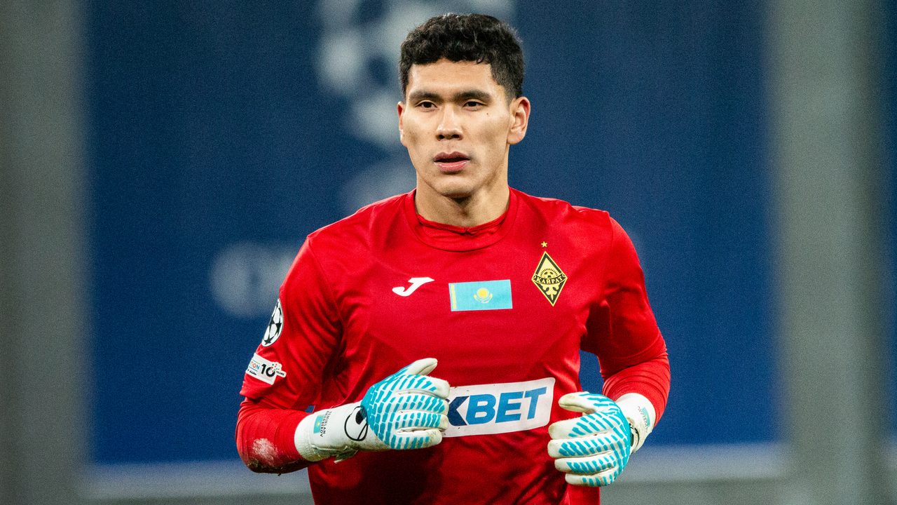 Il Kairat ha il miglior portiere della Champions League: le parate impressionanti di Anarbekov