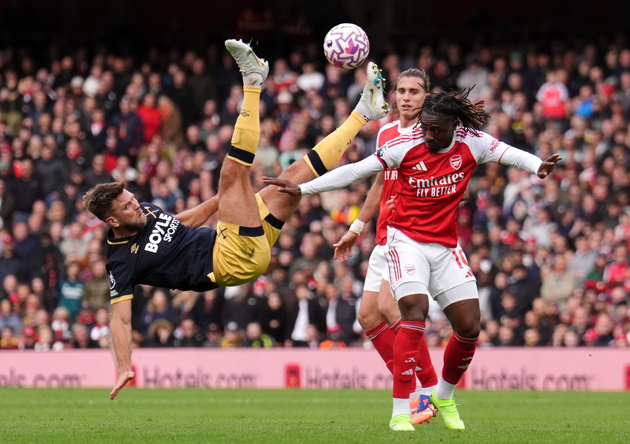 Fullkrug in azione con il West Ham.