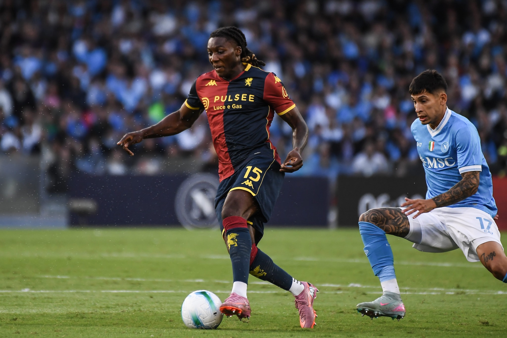 Norton–Cuffy in azione col Genoa.