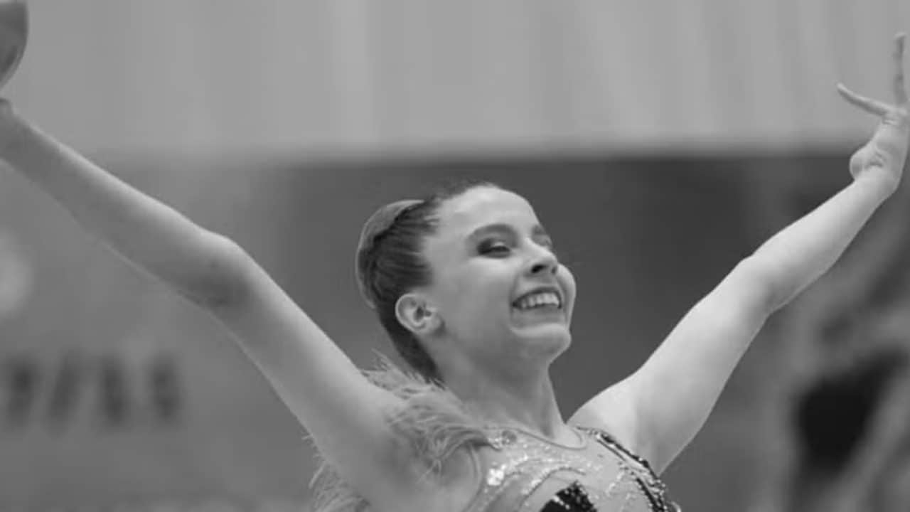 Isabelle Marciniak è morta a 18 anni a causa del linfoma di Hodgkin: tragedia nella ginnastica ritmica