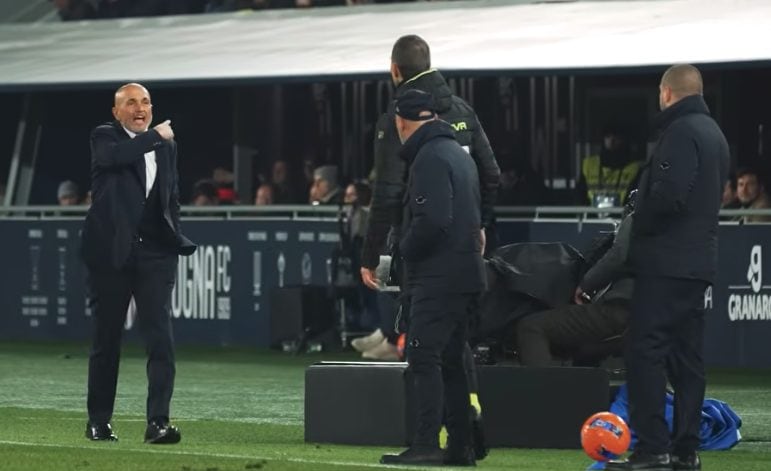 La furia di Spalletti contro Italiano e il team manager del Bologna.