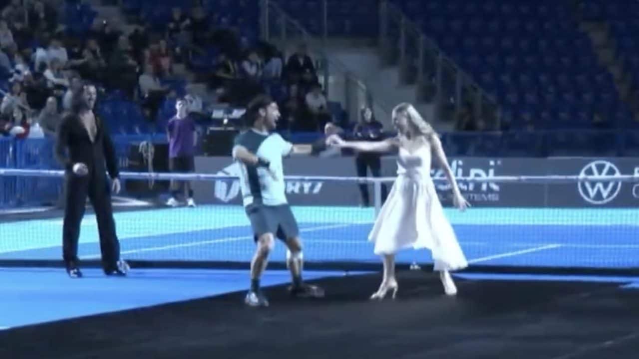 Fabio Fognini torna a giocare dopo Ballando con le Stelle, spunta Giada Lini: show totale in campo