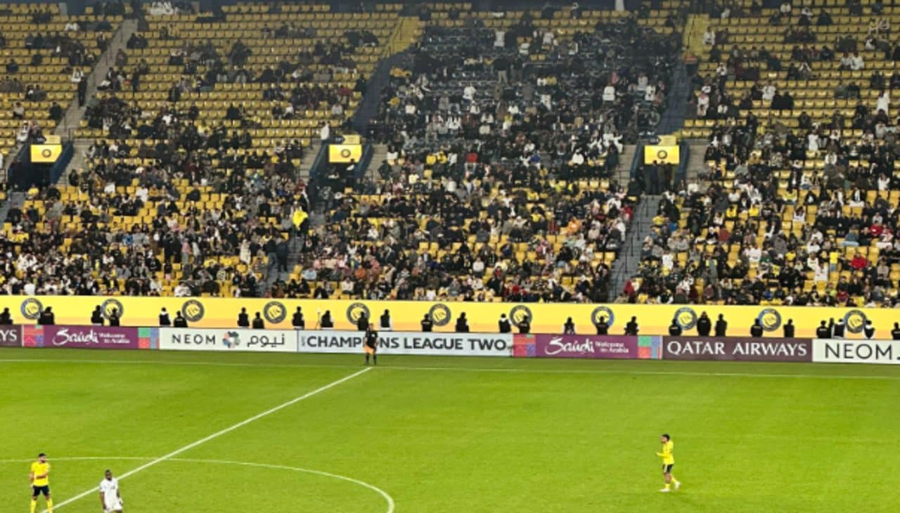 L’Al Nassr ha giocato in uno stadio quasi deserto