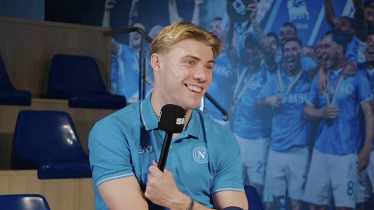 Hojlund si ferma in tempo parlando di Cristiano Ronaldo: "Non voglio dire una parolaccia"