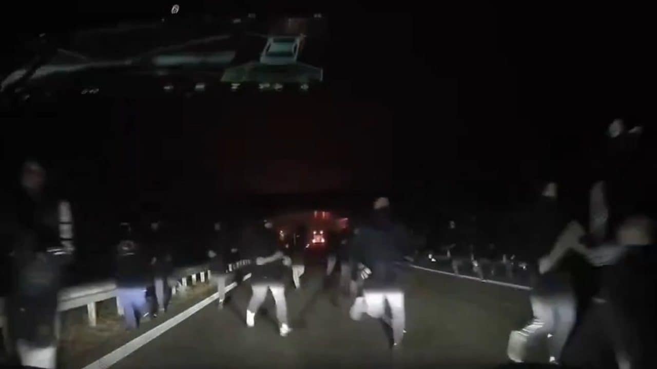 Violento agguato ai tifosi del Rayo Vallecano tra i boschi in Polonia con mazze e tronchesi: 10 feriti