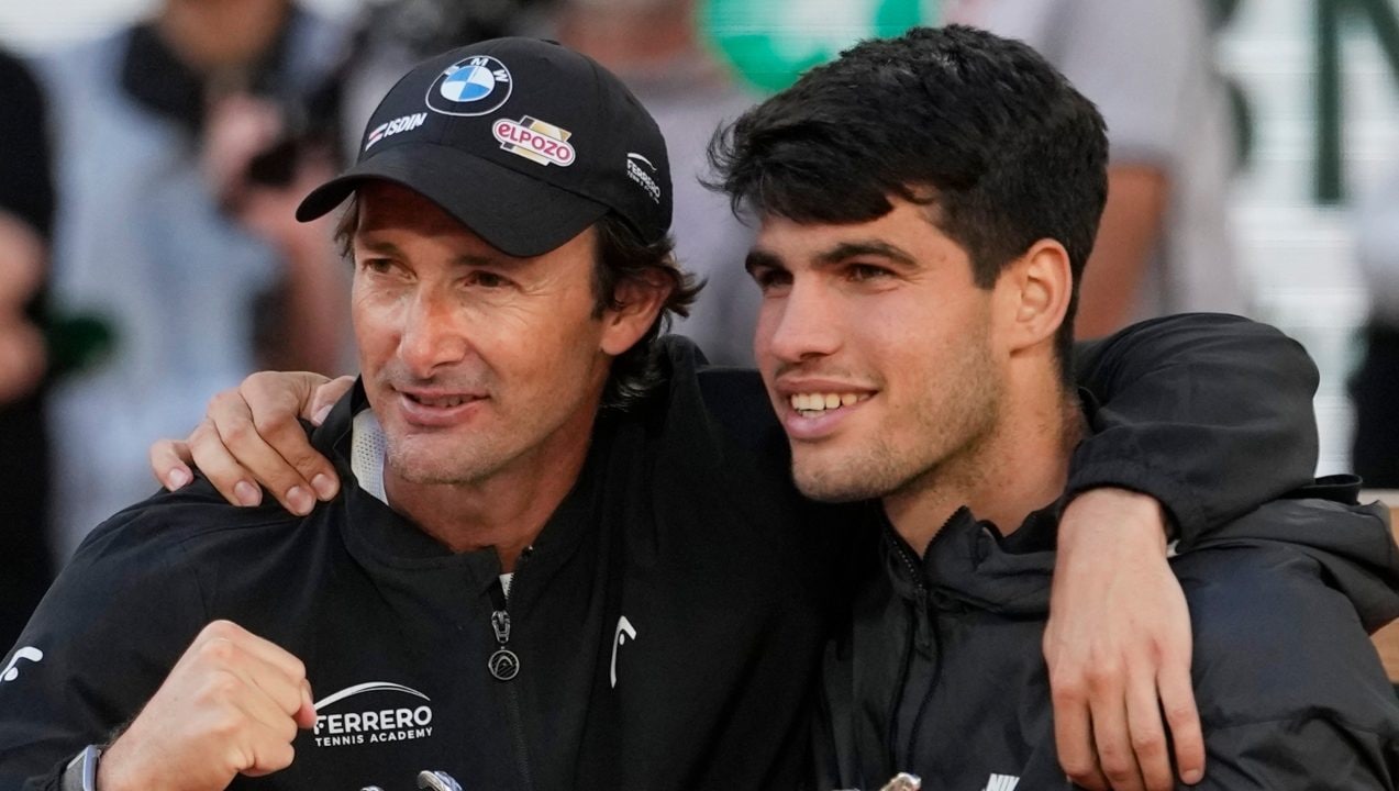 Carlos Alcaraz e Ferrero si separano, la notizia è clamorosa: il nuovo allenatore è Samuel Lopez