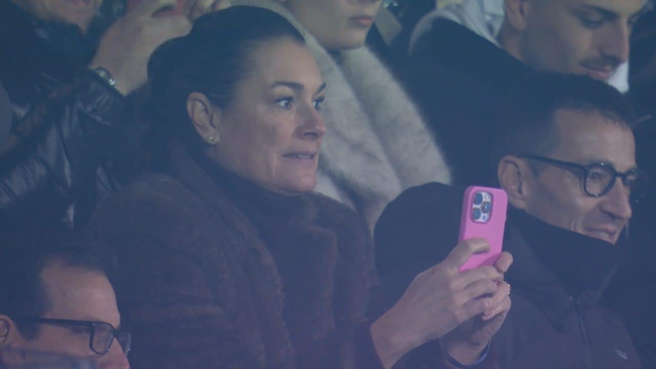 Il gesto di Alena Seredova quando vede suo figlio Louis Thomas Buffon entrare in campo contro la Juve