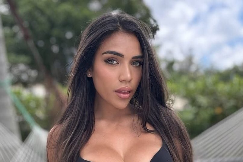 Carla Aish e un’influencer e creatrice di contenuti su OnlyFans