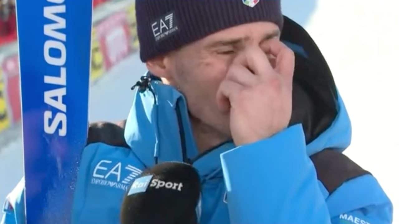 De Aliprandini piange disperato in TV per la compagna Michelle Gisin in ospedale: "Lo ha voluto lei"