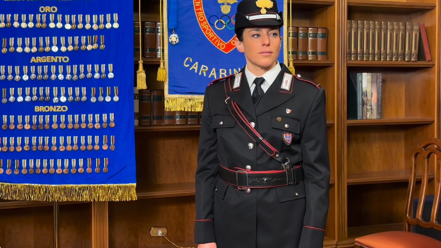 Federica Brignone nel giorno del giuramento con il grado di maresciallo dei Carabinieri.