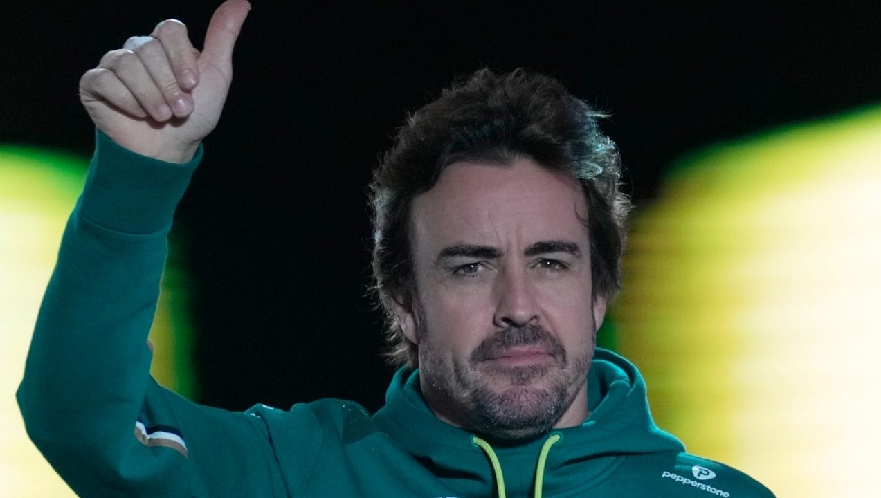 Fernando Alonso sa già chi vincerà il Mondiale F1: "Per il 20° anno non sarà il miglior pilota"