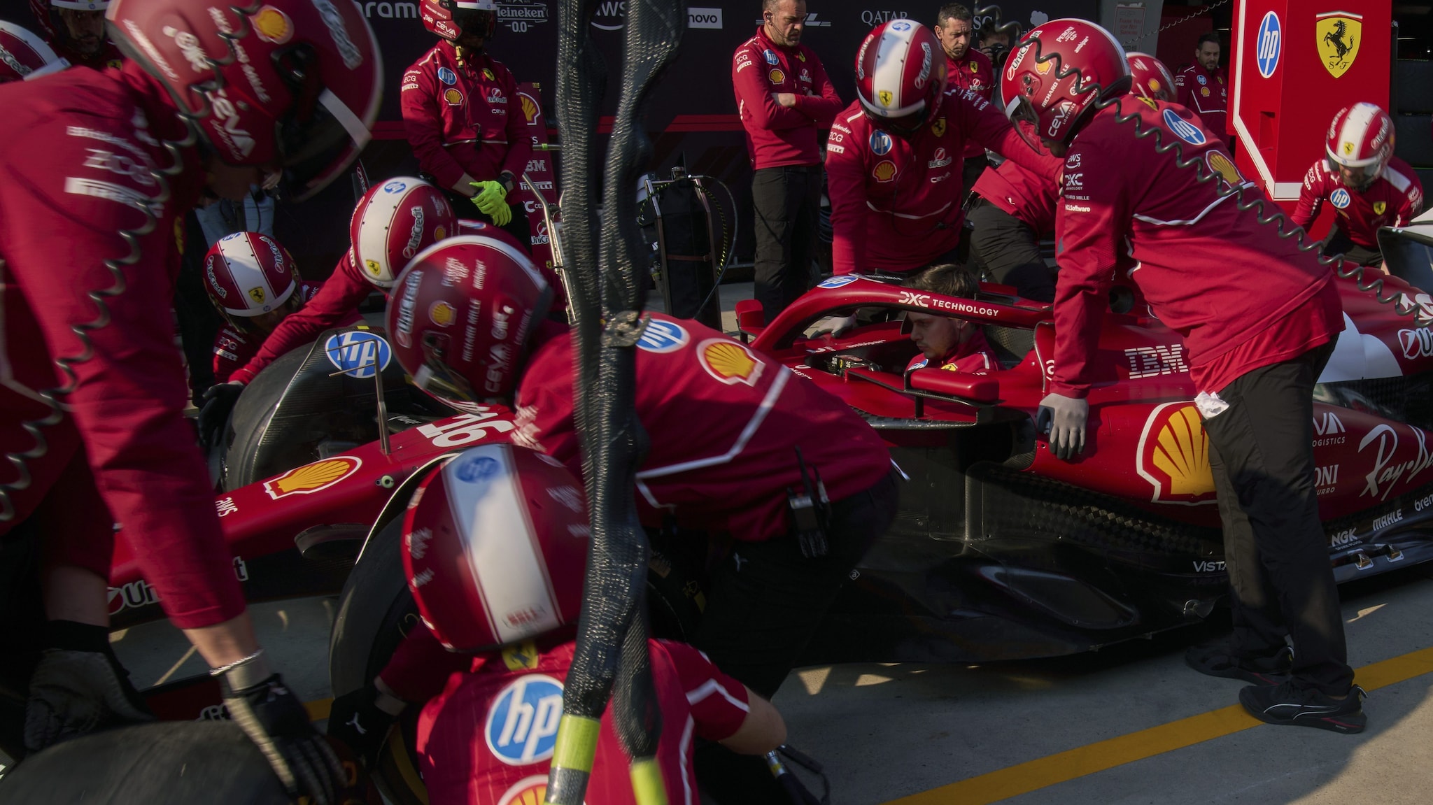 Quando vedremo davvero la nuova Ferrari da Formula 1 del 2026: c'è un piano graduale per il debutto