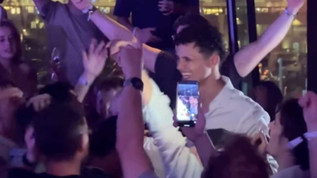 Soltanto un pilota di Formula 1 ha partecipato alla festa per il titolo di Lando Norris ad Abu Dhabi
