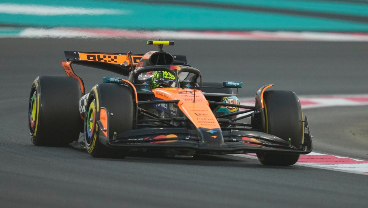 Formula 1, oggi le qualifiche del GP Abu Dhabi: orari TV8 e Sky e dove vederle in diretta e streaming, Verstappen sfida Norris