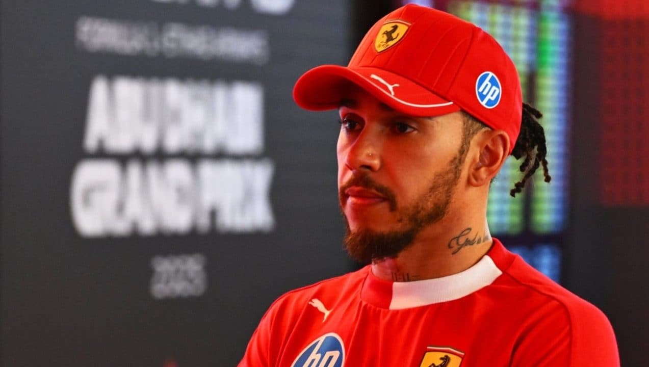 Lewis Hamilton esausto: "Butto via il telefono. Non voglio parlare con nessuno"
