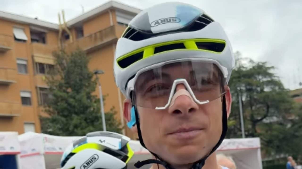 Davide Formolo deve operarsi per un banale incidente domestico: "Colpa di una tazza da tè"