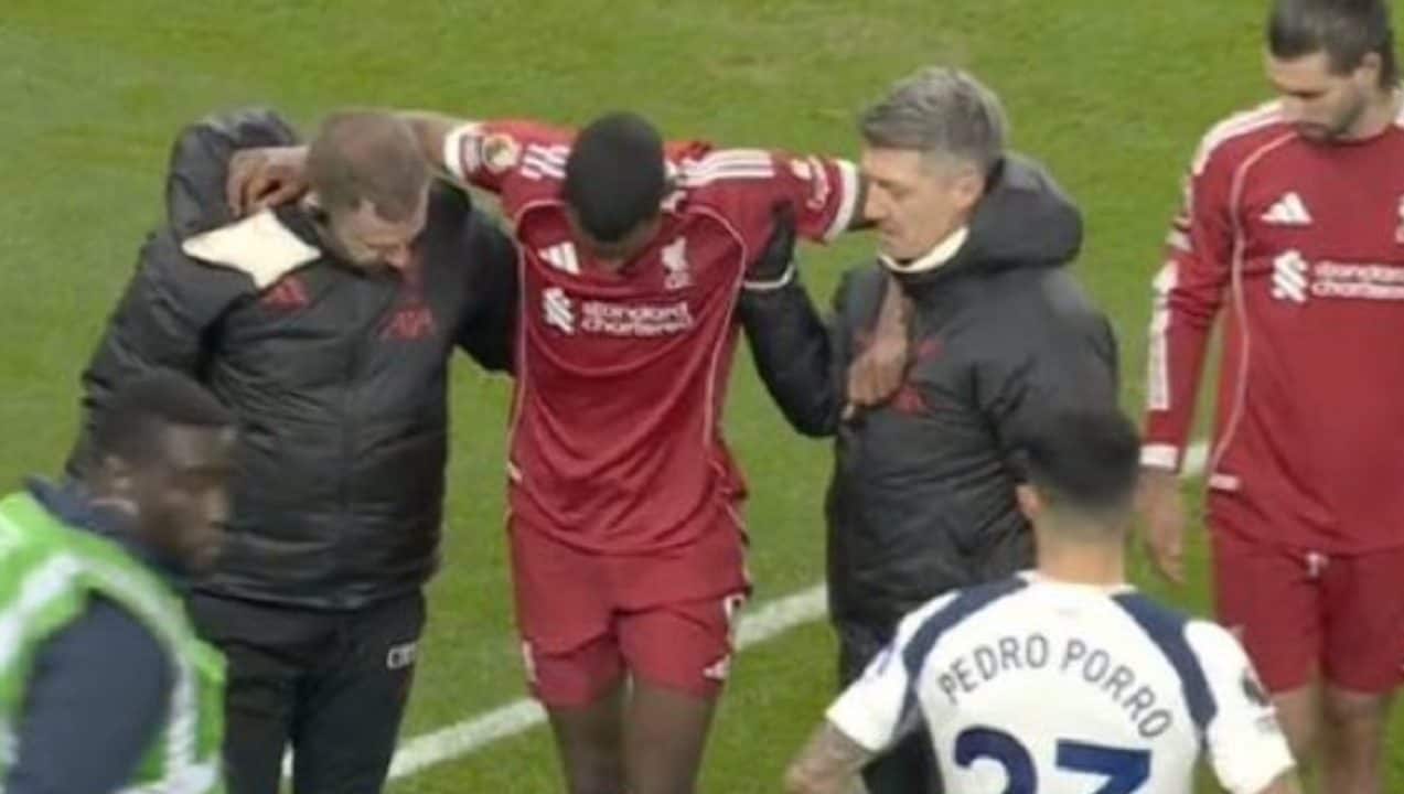 Isak si sblocca con il Liverpool, ma mentre fa gol si infortuna: la sfortuna di mister 142 milioni