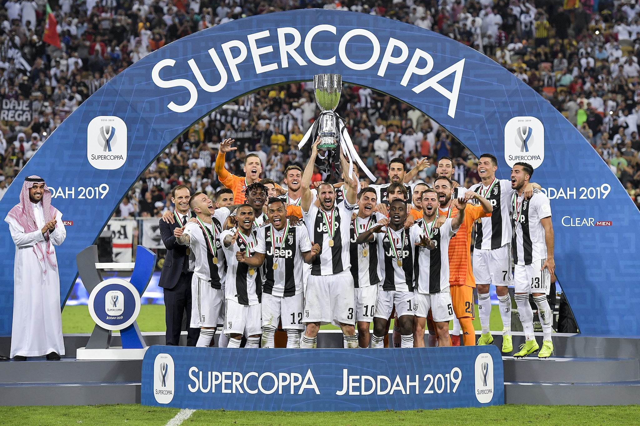 La Juventus festeggia la vittoria nel 2019.